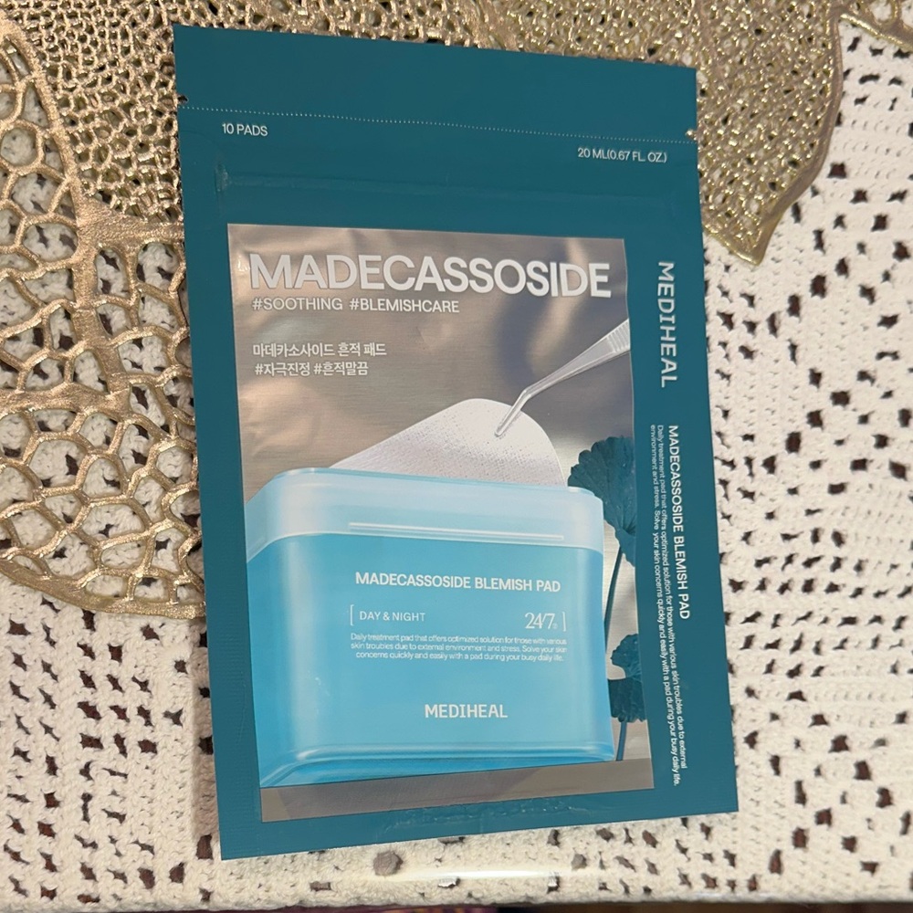 5/$25 Madecassoside Blemish Pad sample pack of 10 pads